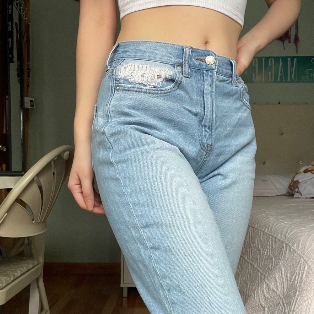 american eagle outfitters blue mom jeans